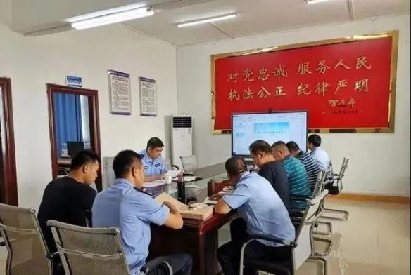 广西一小伙网恋被骗56万 甜蜜女友竟雷竞技官网 雷竞技RAYBET是堂婶假扮!